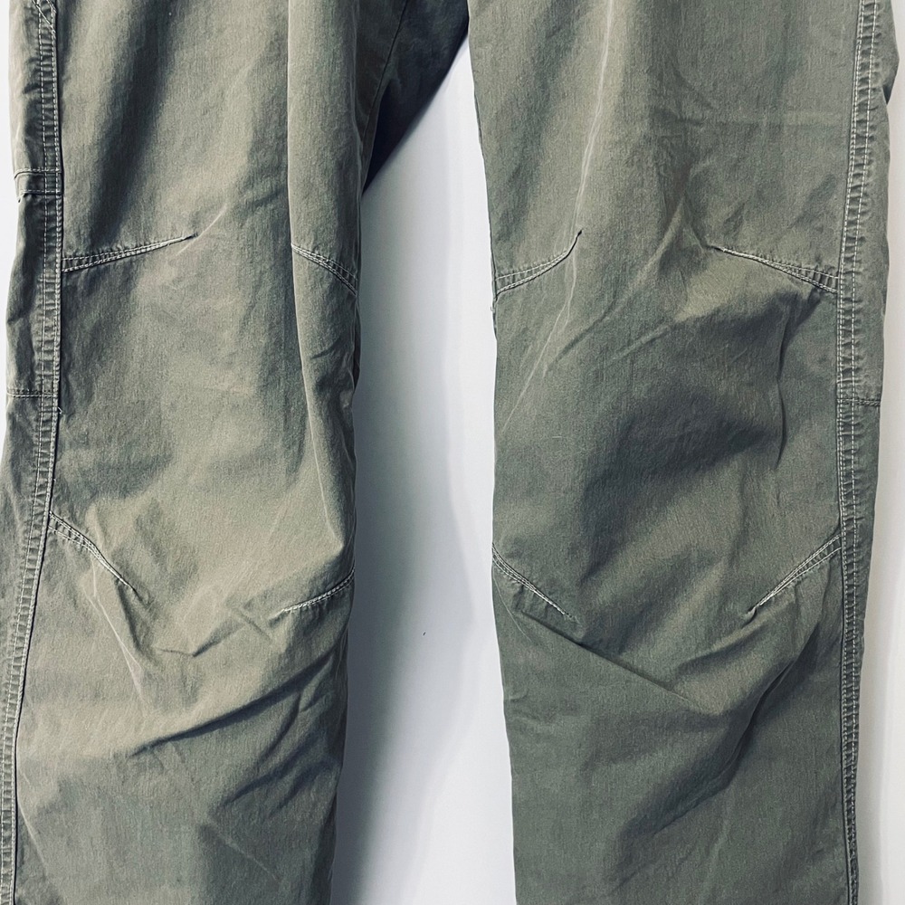 KUHL Mens Revolver Pants Men's W33xL32 Olive Green Cotton Nylon Vintage Wash - Picture 5 of 16
